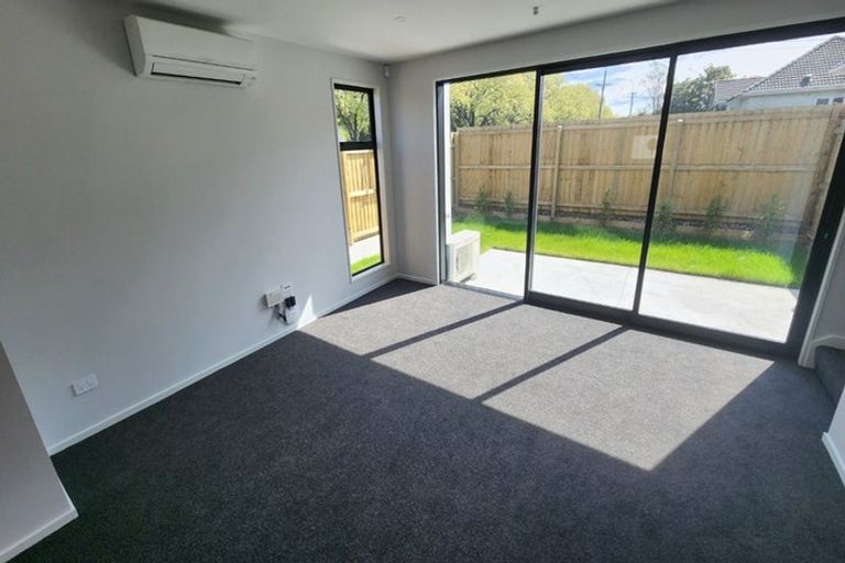 Photo of property in 317 Linwood Avenue, Linwood, Christchurch, 8062