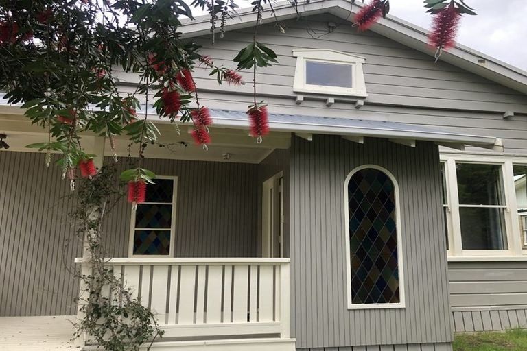 Photo of property in 31 Forest Lake Road, Forest Lake, Hamilton, 3200