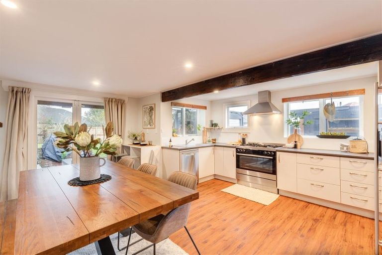 Photo of property in 11 Meredith Street, Addington, Christchurch, 8024