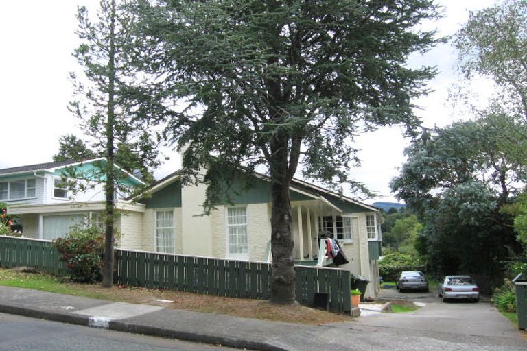 Photo of property in 21 Chichester Drive, Pinehaven, Upper Hutt, 5019