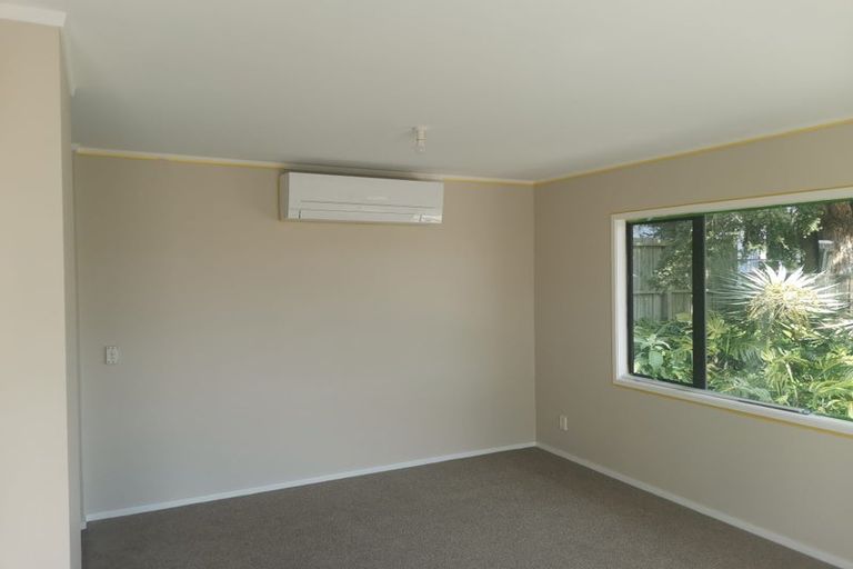 Photo of property in 6 Northall Road, New Lynn, Auckland, 0600