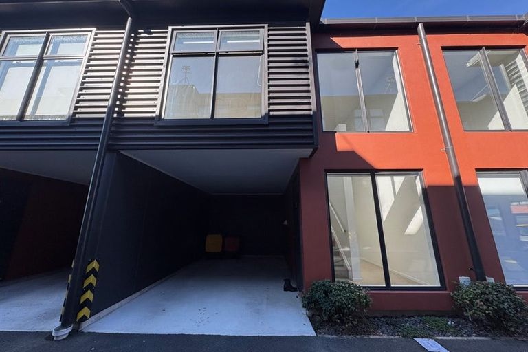 Photo of property in 17 Owens Place, Mount Maunganui, 3116