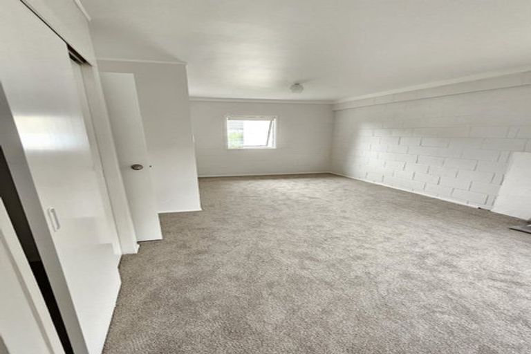 Photo of property in 2/33 Quebec Road, Milford, Auckland, 0620