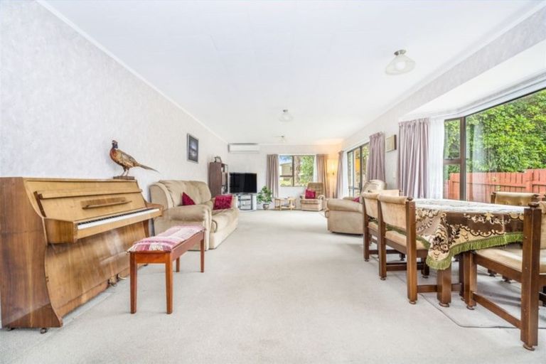 Photo of property in 1/12 Ford Avenue, Te Kamo, Whangarei, 0112