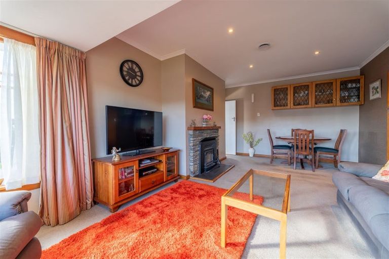 Photo of property in 9 Downs Road, Geraldine, 7930