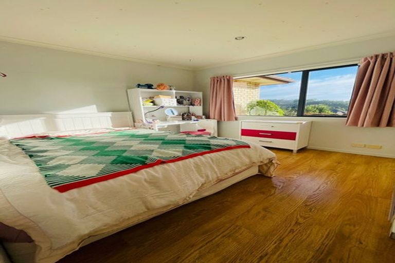 Photo of property in 10 Mary Forgham Drive, Greenhithe, Auckland, 0632