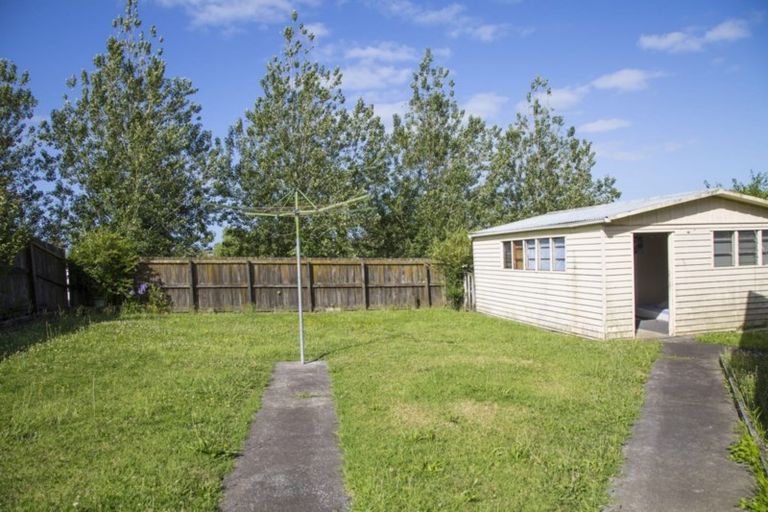 Photo of property in 7 Locket Road, Glenfield, Auckland, 0629