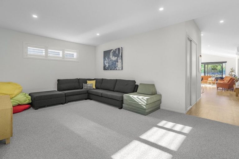 Photo of property in 30 Orchard Road, Greytown, 5712