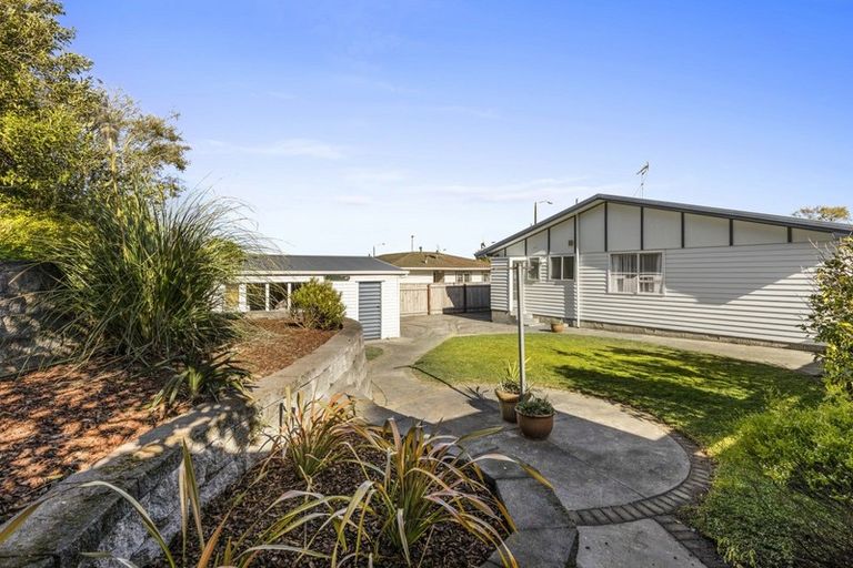 Photo of property in 186 Major Drive, Kelson, Lower Hutt, 5010