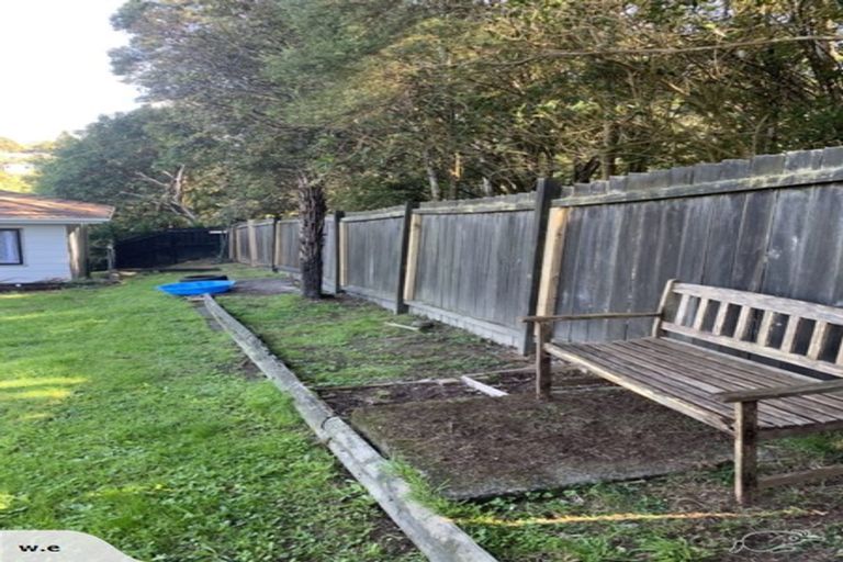 Photo of property in 24 Alidade Place, Massey, Auckland, 0614