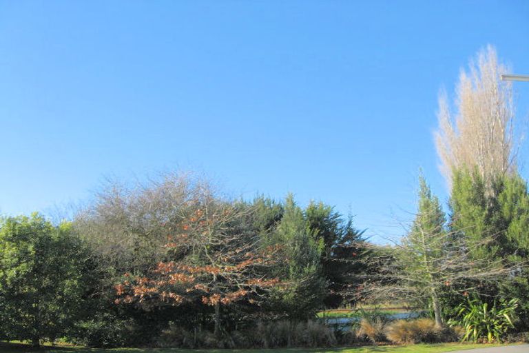 Photo of property in 2/12 Sefton Street, Belfast, Christchurch, 8051