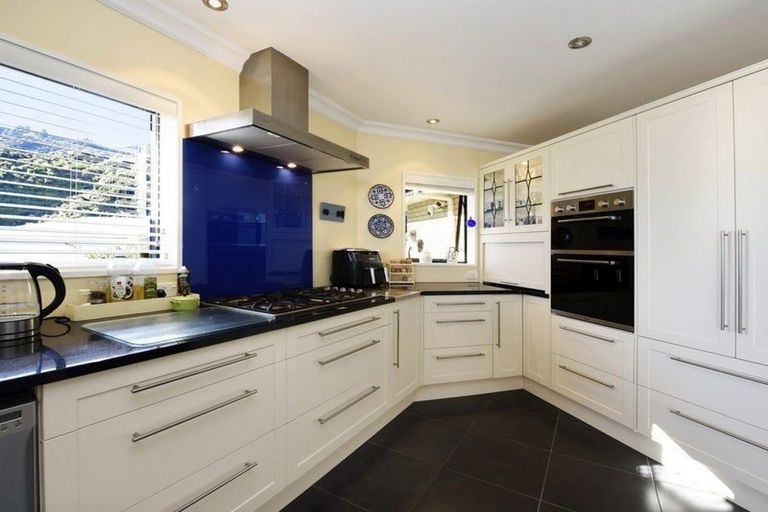 Photo of property in 18 Springlea Heights, Atawhai, Nelson, 7010