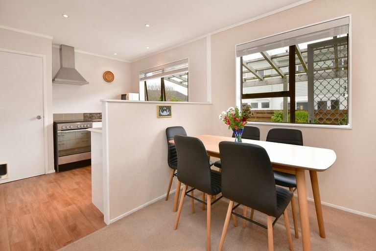 Photo of property in 1/438 Hibiscus Coast Highway, Orewa, 0931