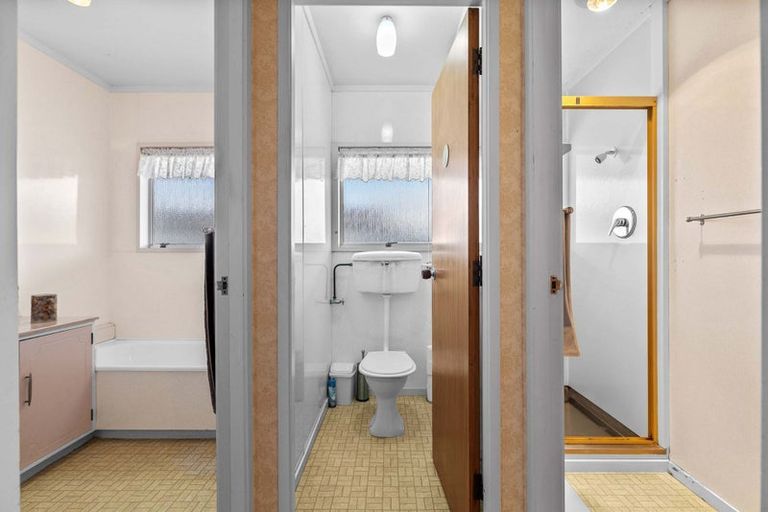 Photo of property in 12 Mount Avenue, Te Aroha, 3320