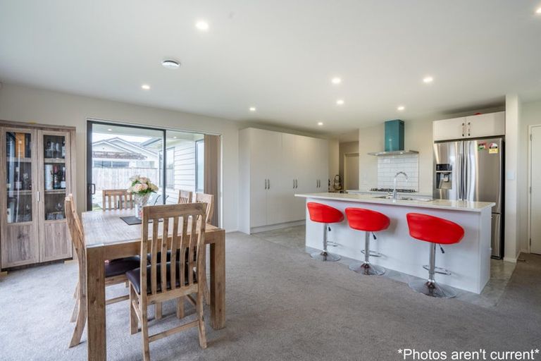 Photo of property in 37 Gum Spear Road, Takanini, 2112