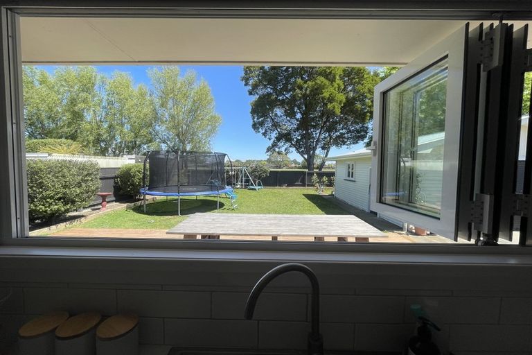 Photo of property in 12 Aspiring Avenue, Milson, Palmerston North, 4414