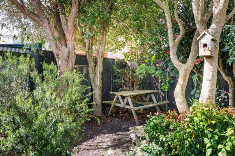 Photo of property in 27 Norfolk Crescent, Feilding, 4702