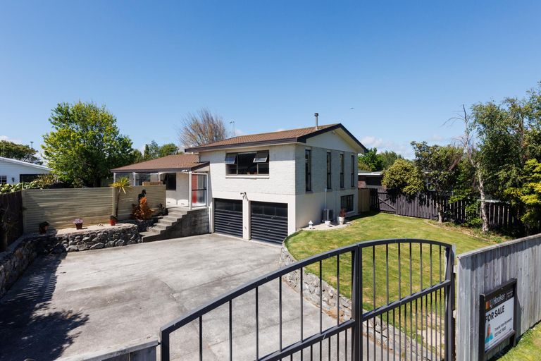 Photo of property in 7 Moyne Avenue, Milson, Palmerston North, 4414