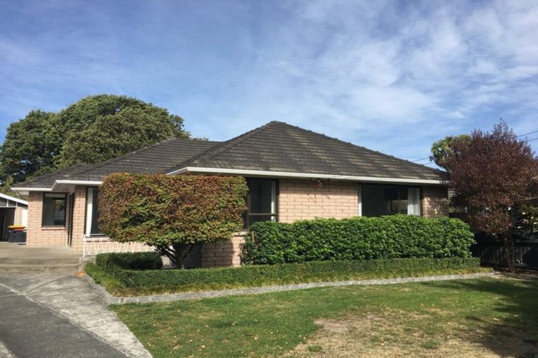 Photo of property in 10 Blossomdale Place, Bishopdale, Christchurch, 8053