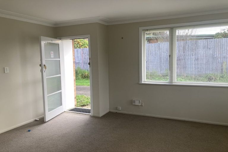 Photo of property in 2/32 Ferguson Street, Manurewa East, Auckland, 2102