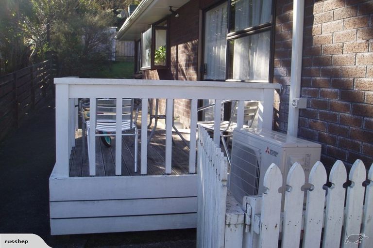 Photo of property in 2/25 Horoeka Street, Stokes Valley, Lower Hutt, 5019