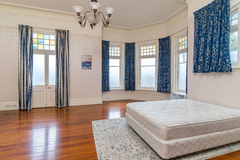 Photo of property in Claremont House, 24 Melrose Street, Roslyn, Dunedin, 9010