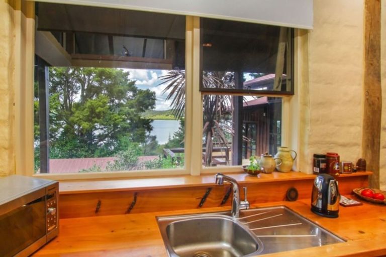 Photo of property in 25 Yarborough Street, Kohukohu, 0491