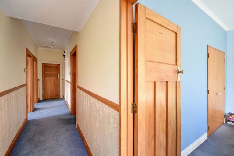 Photo of property in 16 Waikana Street, Broad Bay, Dunedin, 9014