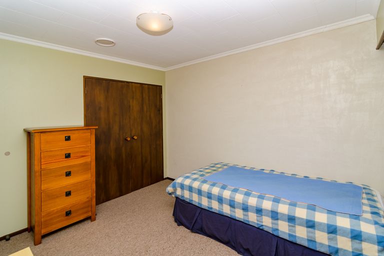 Photo of property in 9c Kirkland Street, Green Island, Dunedin, 9018