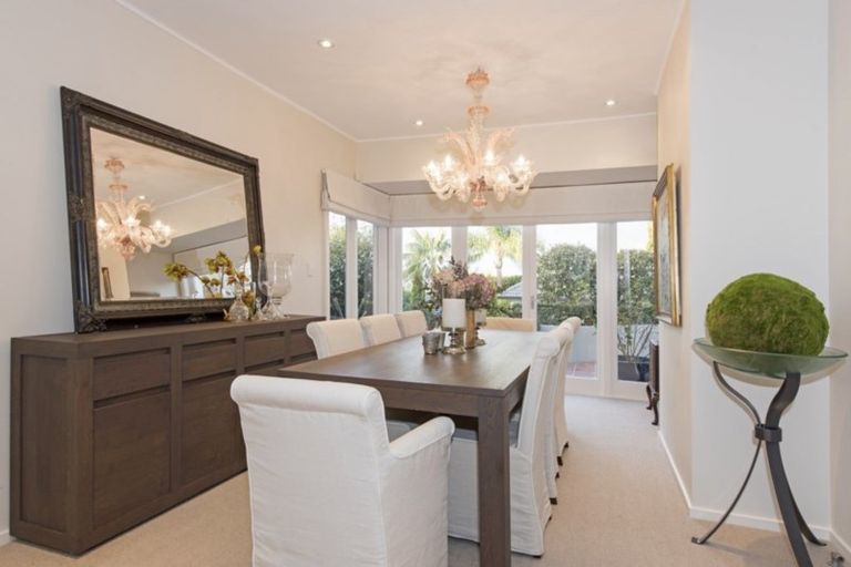 Photo of property in 184 Kohimarama Road, Kohimarama, Auckland, 1071