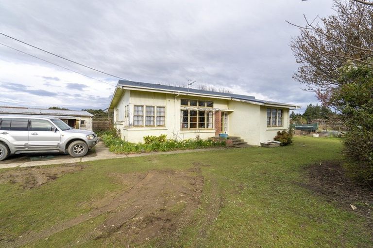 Photo of property in 6 Boundary Road, Tisbury, Invercargill, 9877