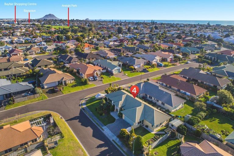 Photo of property in 4 Crichton Terrace, Mount Maunganui, 3116