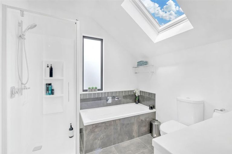 Photo of property in 118 Bishop Street, St Albans, Christchurch, 8014