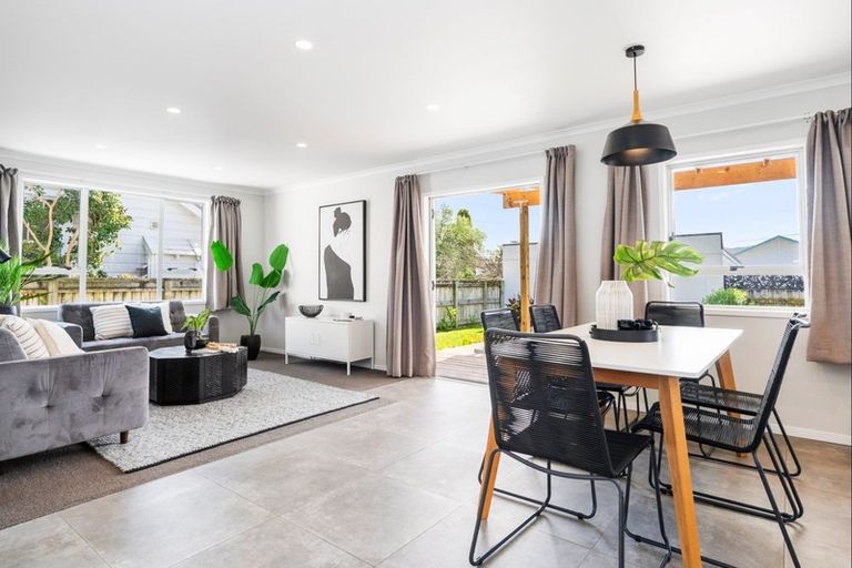 Photo of property in 5 Otaika Road, Woodhill, Whangarei, 0110