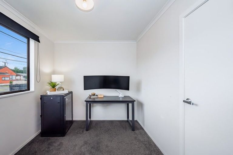 Photo of property in 3 Michael Road, Paraparaumu Beach, Paraparaumu, 5032