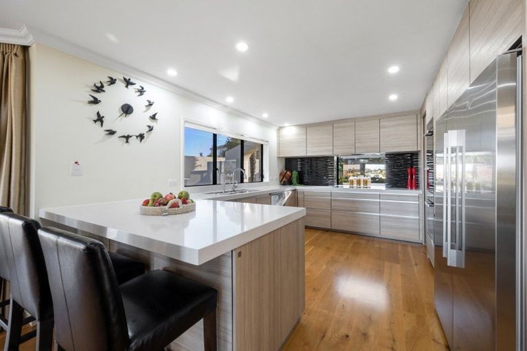 Photo of property in 38 Venus Place, Half Moon Bay, Auckland, 2012