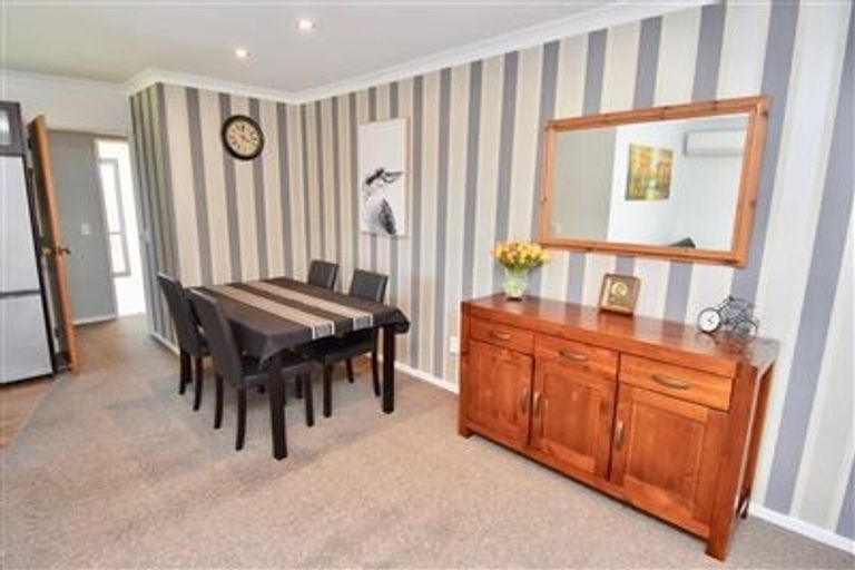 Photo of property in 2/59b Mackworth Street, Woolston, Christchurch, 8062