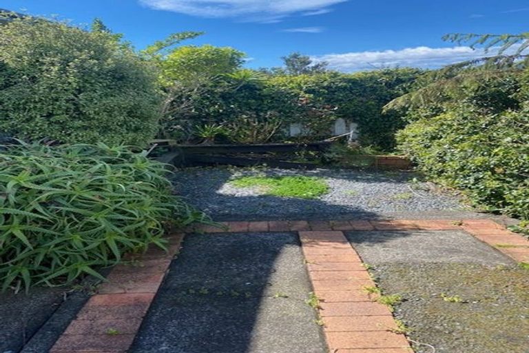 Photo of property in 92c Dowse Drive, Maungaraki, Lower Hutt, 5010