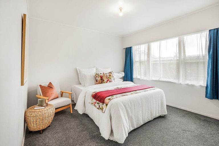 Photo of property in 14 Liston Crescent, Hillcrest, Hamilton, 3216