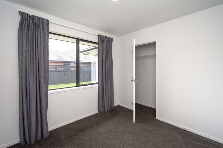 Photo of property in 11 Thomas Ellis Lane, Halswell, Christchurch, 8025