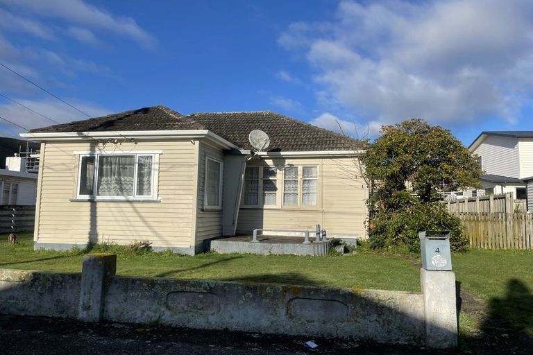 Photo of property in 4 Tilbury Street, Fairfield, Lower Hutt, 5011
