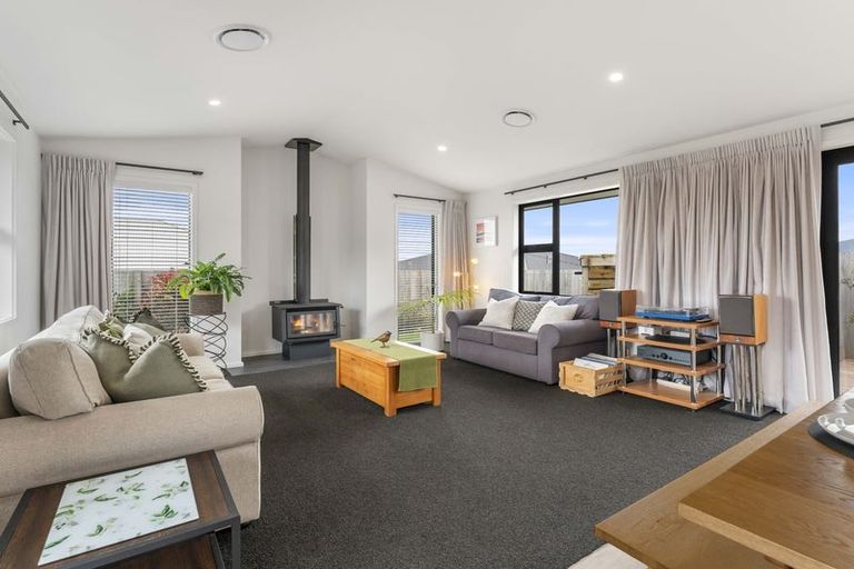 Photo of property in 19 Maru Terrace, Wharewaka, Taupo, 3330