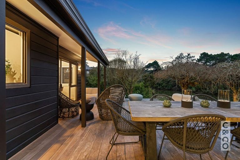 Photo of property in 23 Elliot Street, Riverhead, 0820