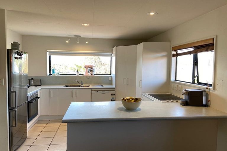 Photo of property in 1/2 Lysander Crescent, Beach Haven, Auckland, 0626
