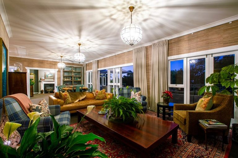 Photo of property in 331 Barrett Road, Omata, New Plymouth, 4374