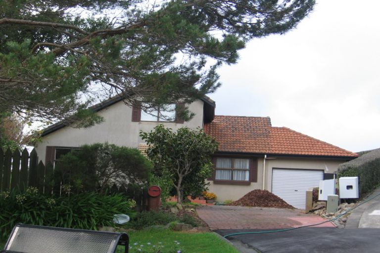 Photo of property in 8 Jarvie Grove, Churton Park, Wellington, 6037