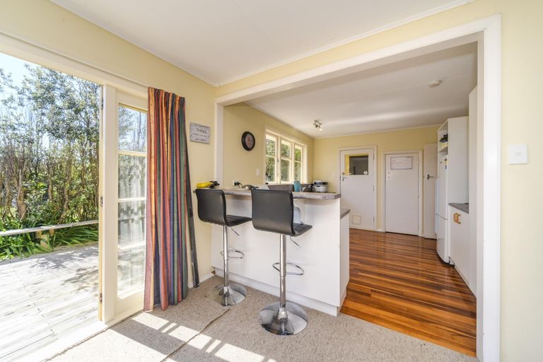 Photo of property in 14 Marsden Place, Awapuni, Palmerston North, 4412