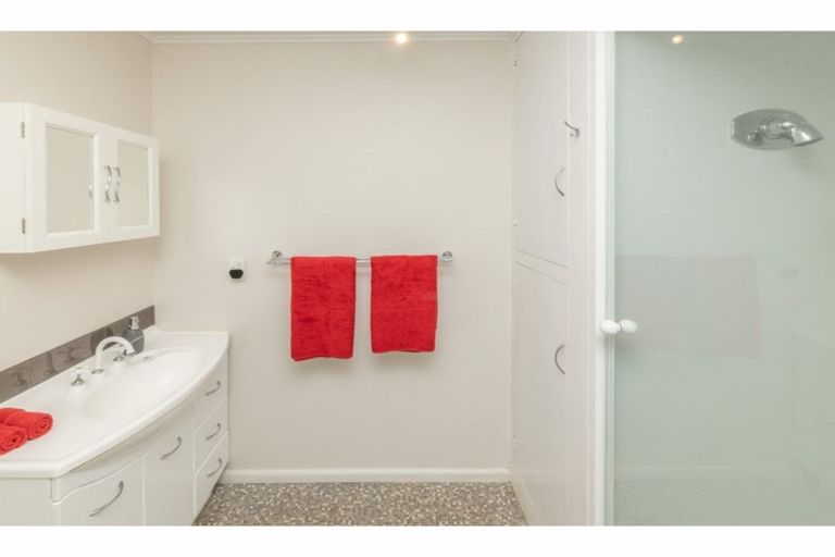 Photo of property in 12 Homebush Road, Glentunnel, Coalgate, 7673