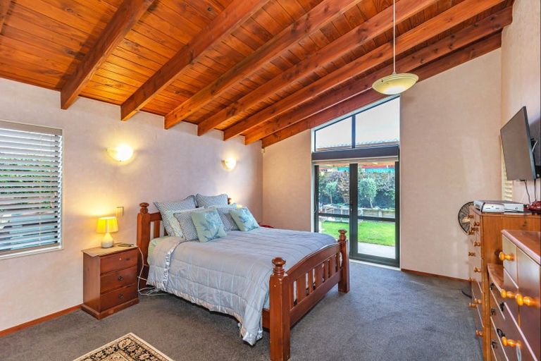 Photo of property in 11 Claremont Rise, Levin, 5510