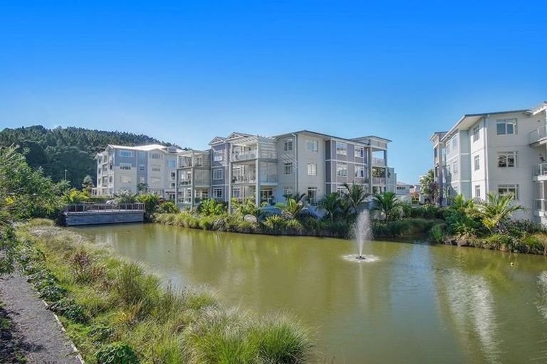 Photo of property in 217 Hibiscus Drive, Orewa, 0931